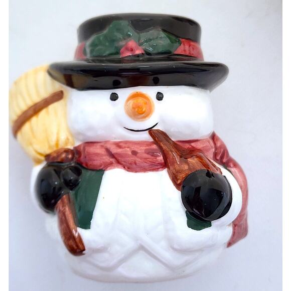 SALT & PEPPER SHAKERS-Snowman with Broom-Matching-Stoppers Included-Novelty - Picture 7 of 10